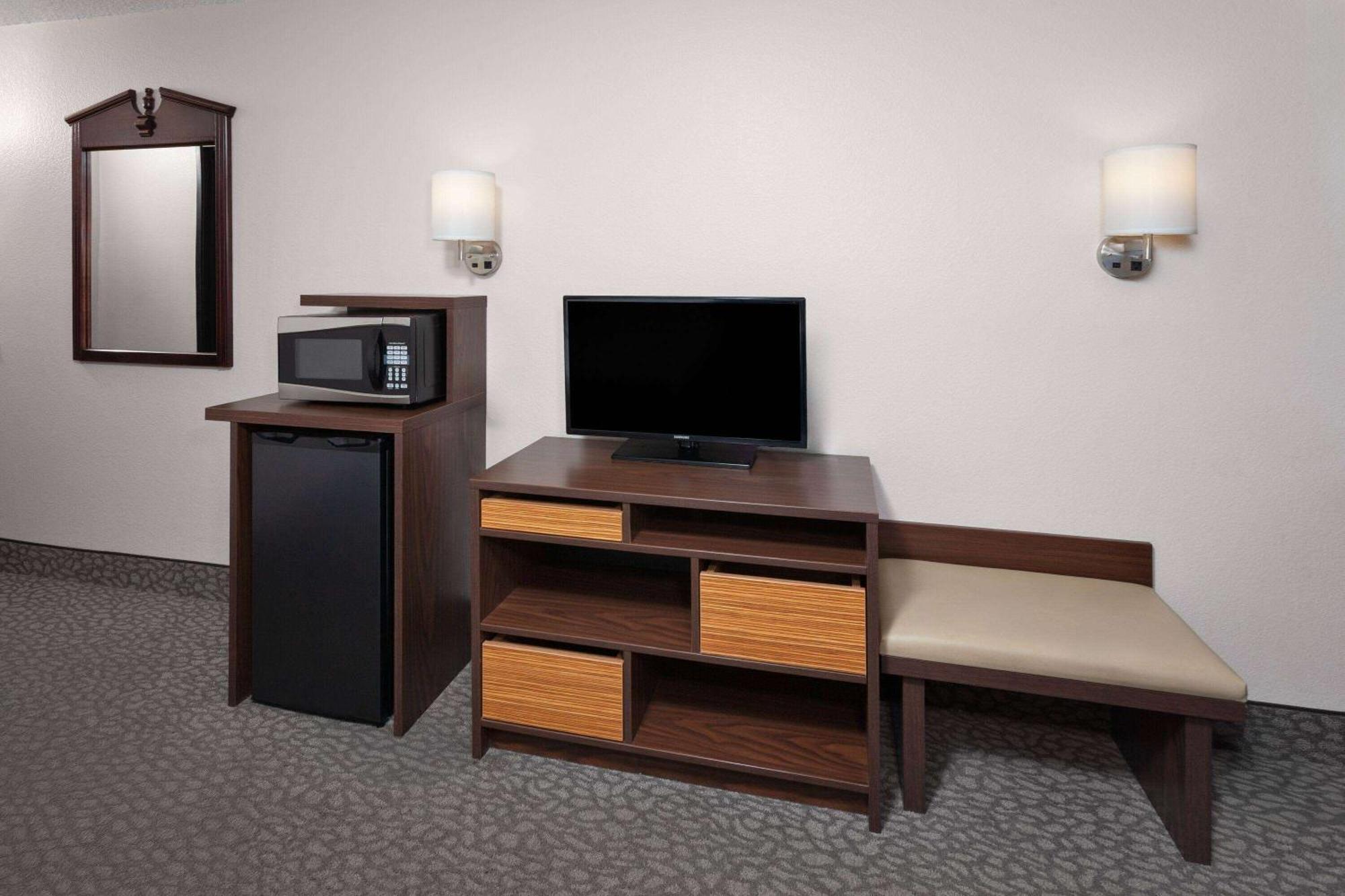 Super 8 By Wyndham Romeoville Bolingbrook Zewnętrze zdjęcie
