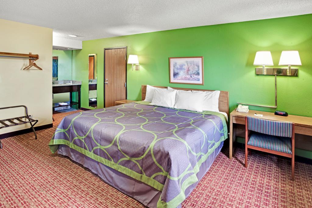 Super 8 By Wyndham Romeoville Bolingbrook Zewnętrze zdjęcie